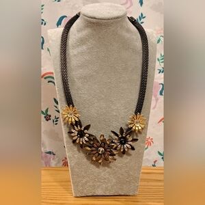 Vintage Erica Zap Metal Flower Mesh Chain Casual Costume Necklace Jewelry